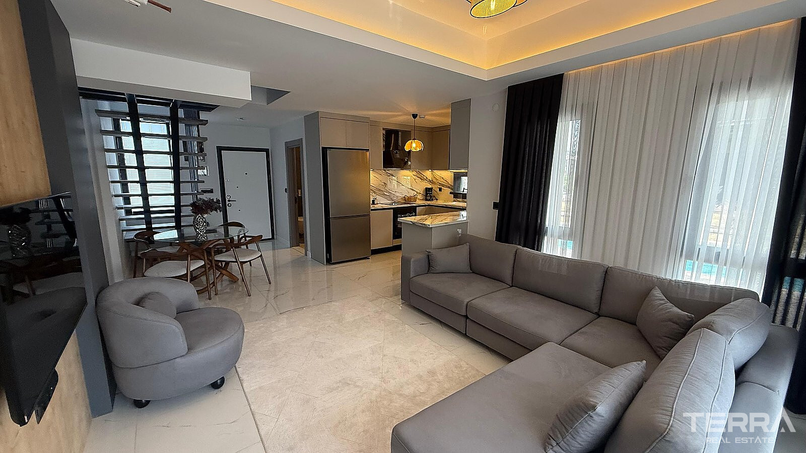 Villas with Private Pools for Sale in Kuşadası, Aydın - 110590