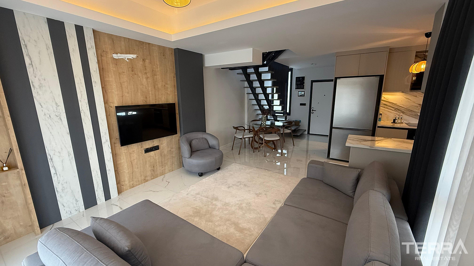 Villas Close to The Beach for Sale in Kuşadası, Aydın - 110617