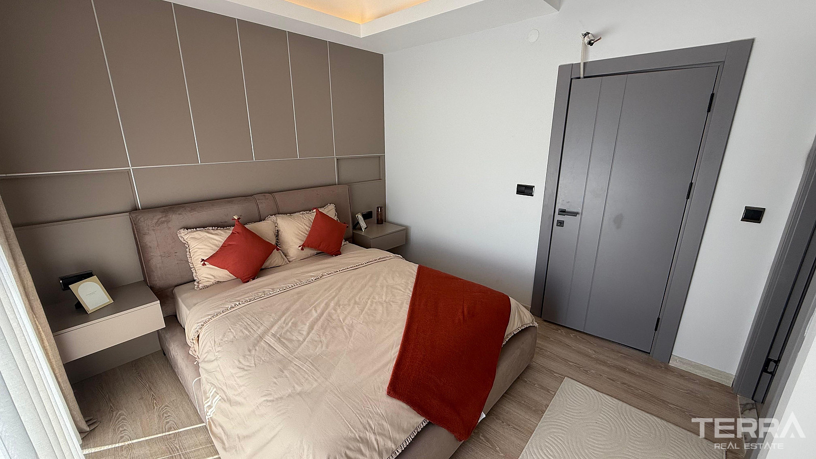 Villas Close to The Beach for Sale in Kuşadası, Aydın - 110620