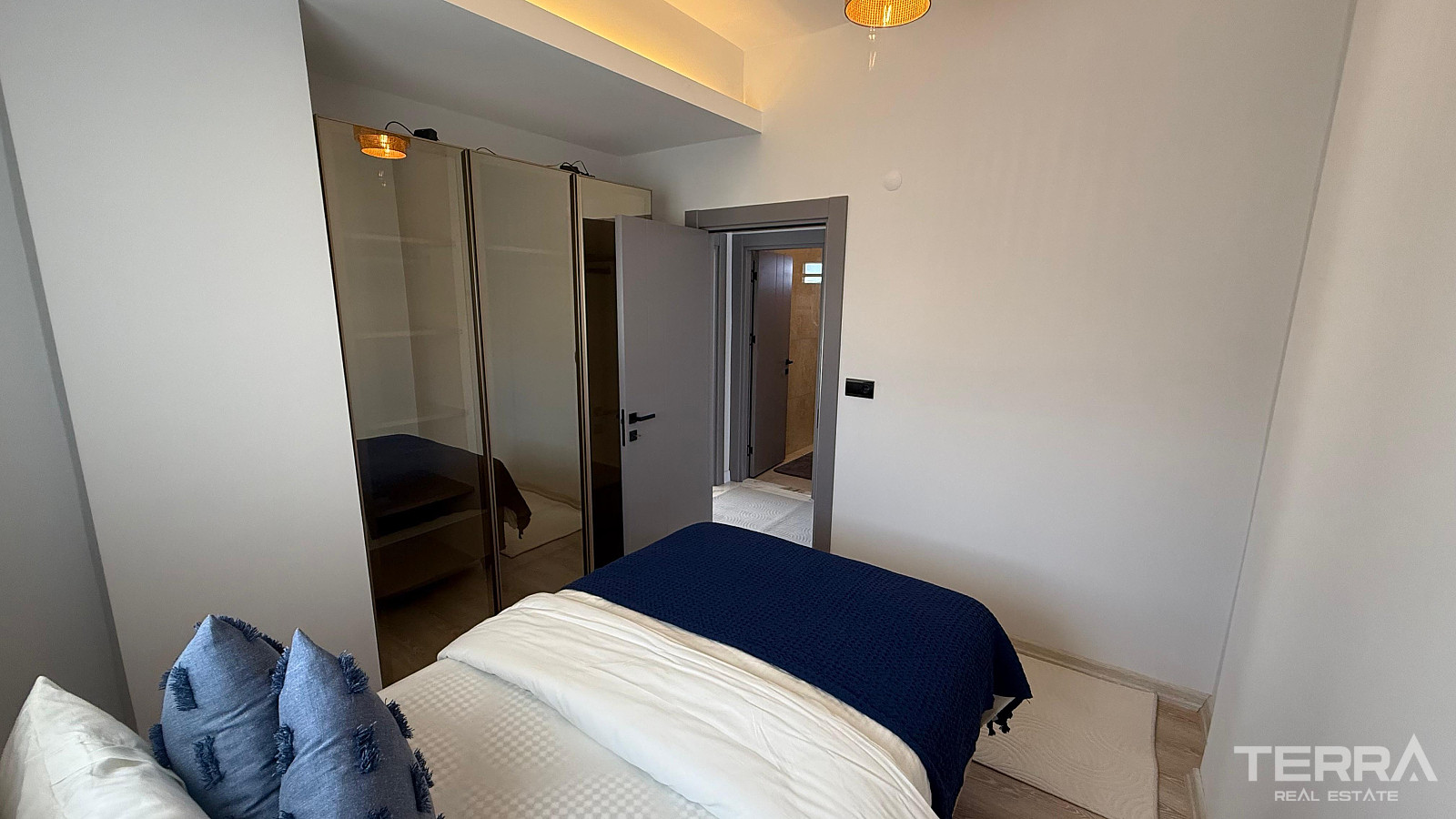 Villas Close to The Beach for Sale in Kuşadası, Aydın - 110625