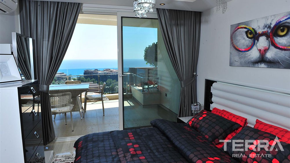 Luxury Sea View Apartments with Private Beach for Sale in Alanya - 5851