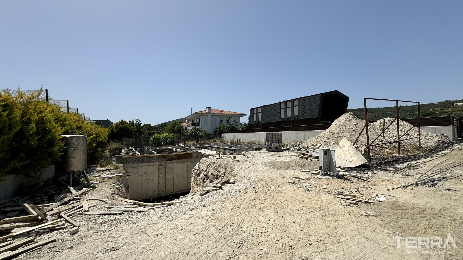 İzmir, Çeşme, Mamurbaba'da Özel Havuzlu Satılık Müstakil Villa - 110946