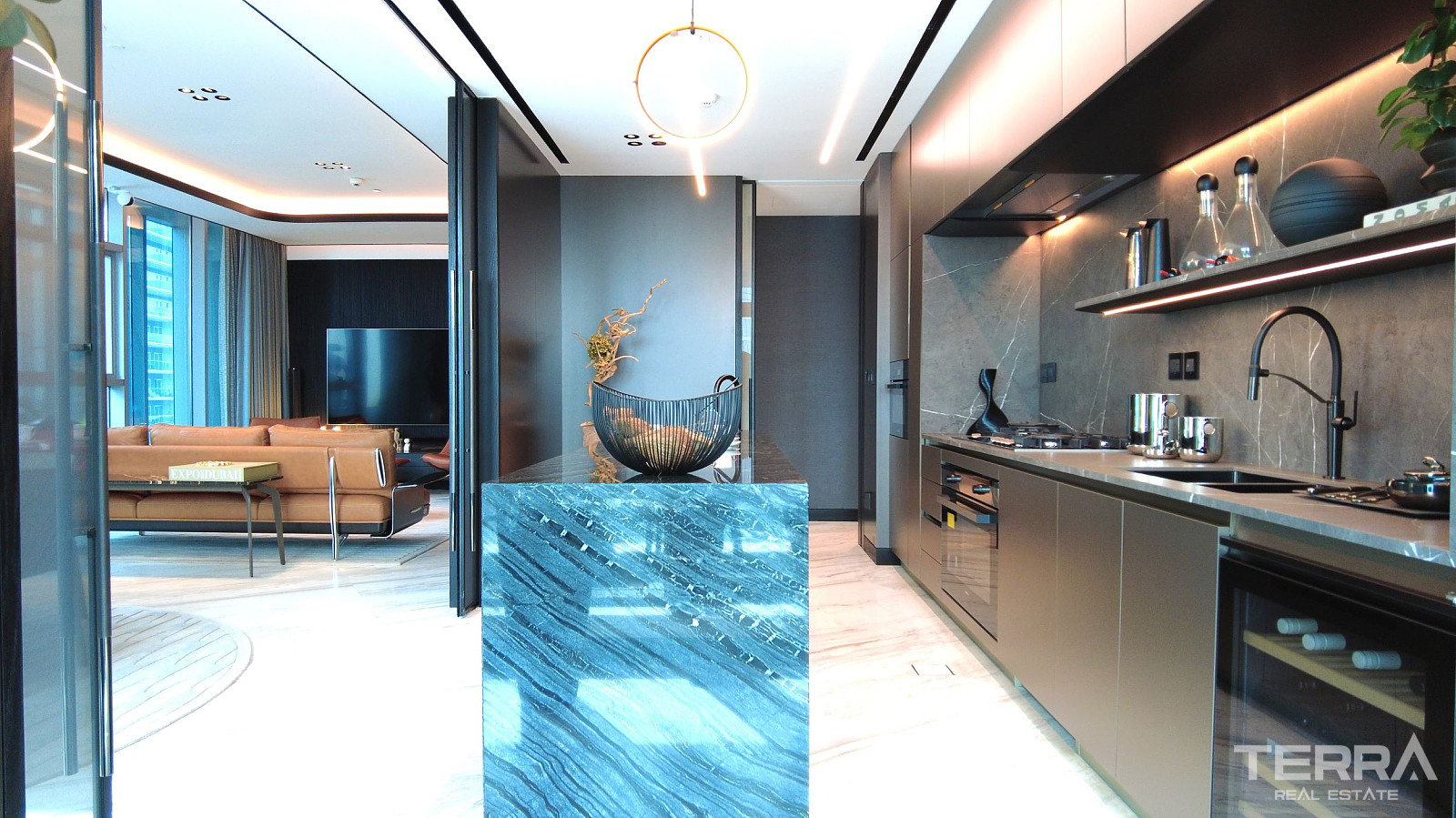 Furnished Apartments for Sale on Business Bay Canal, Dubai - 111733
