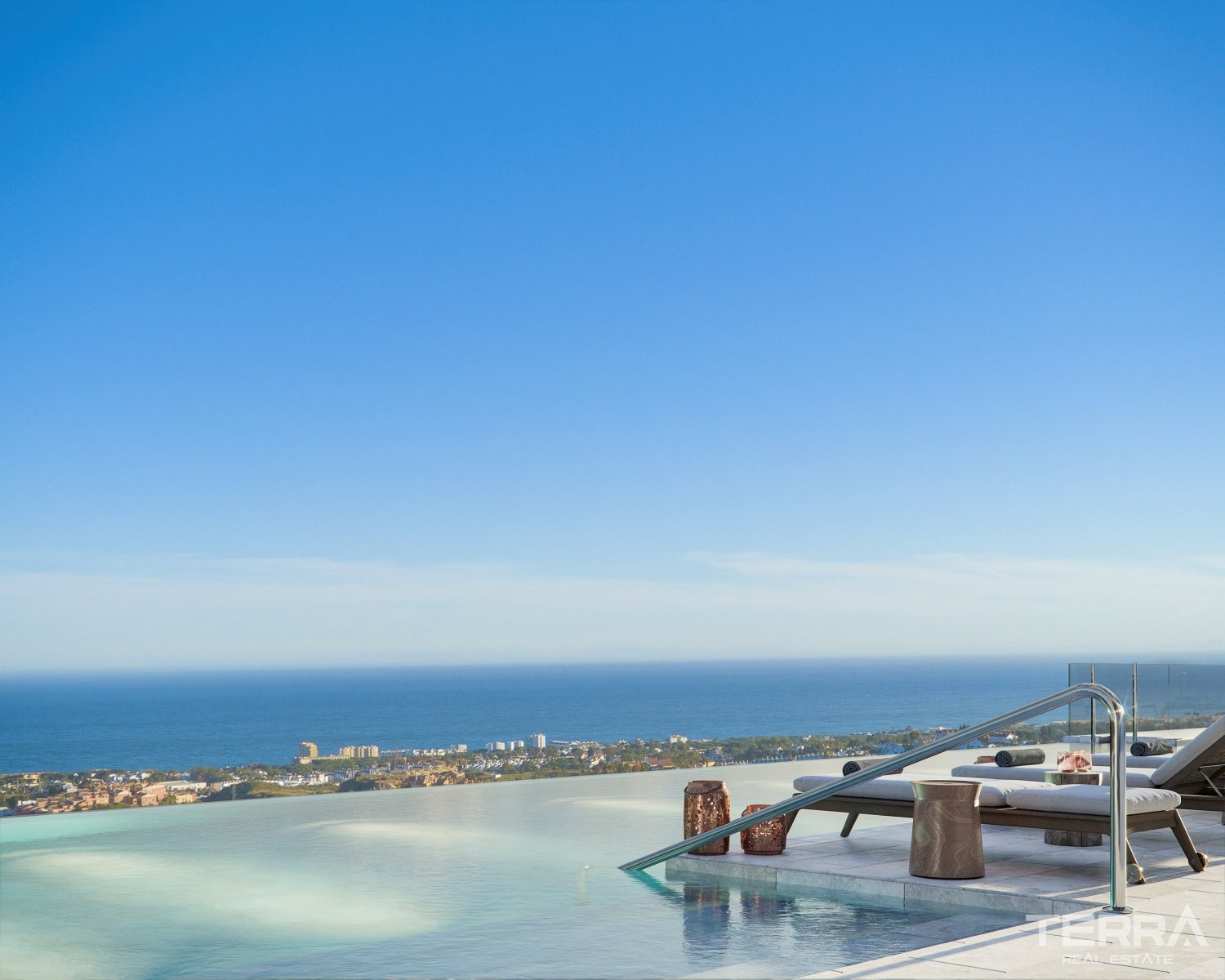 Apartments for Sale Near the Golf Club in La Cala de Mijas, Malaga