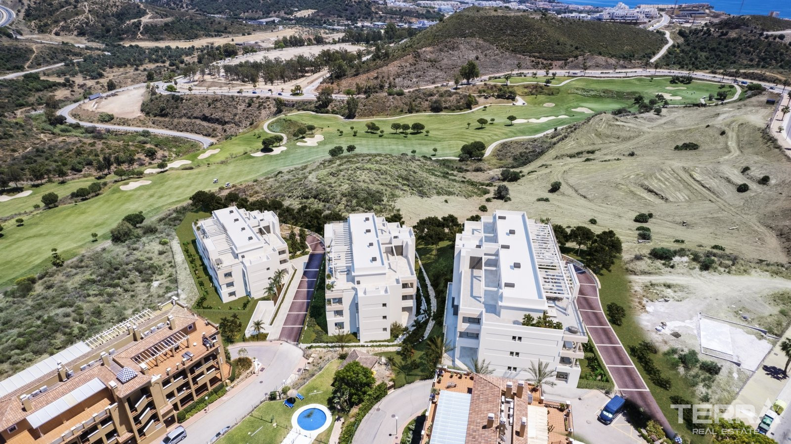 Golf Apartments for Sale in Málaga, Costa del Sol - 112224