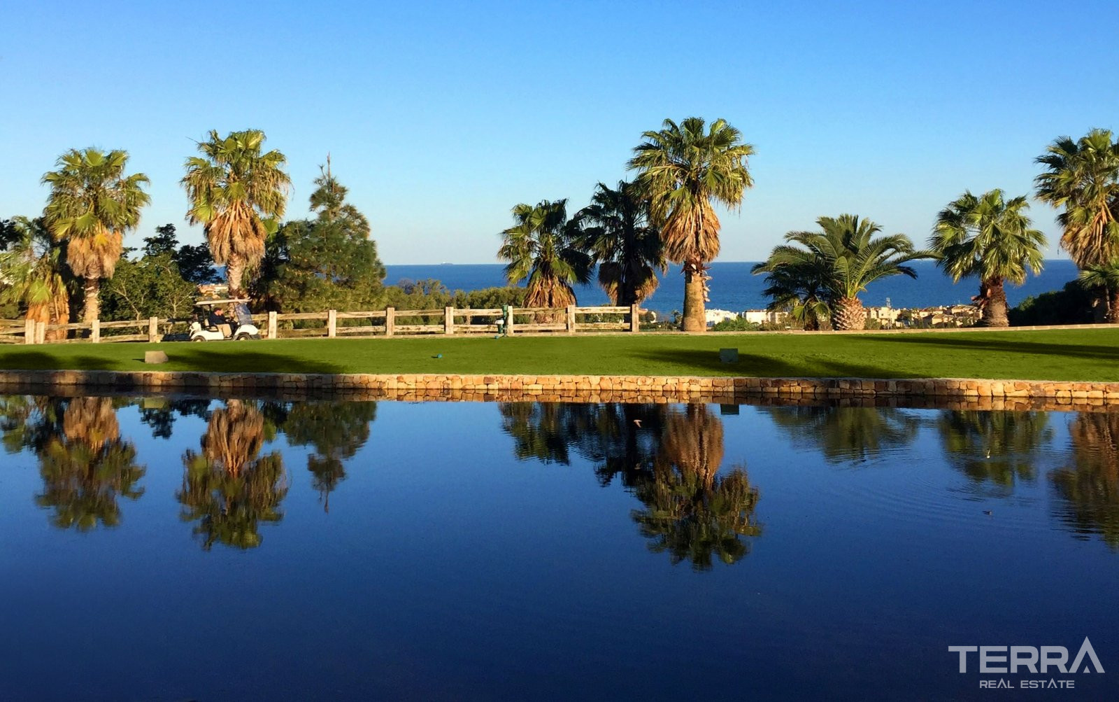 Sea View Apartments for Sale in Casares Costa, Malaga - 112242