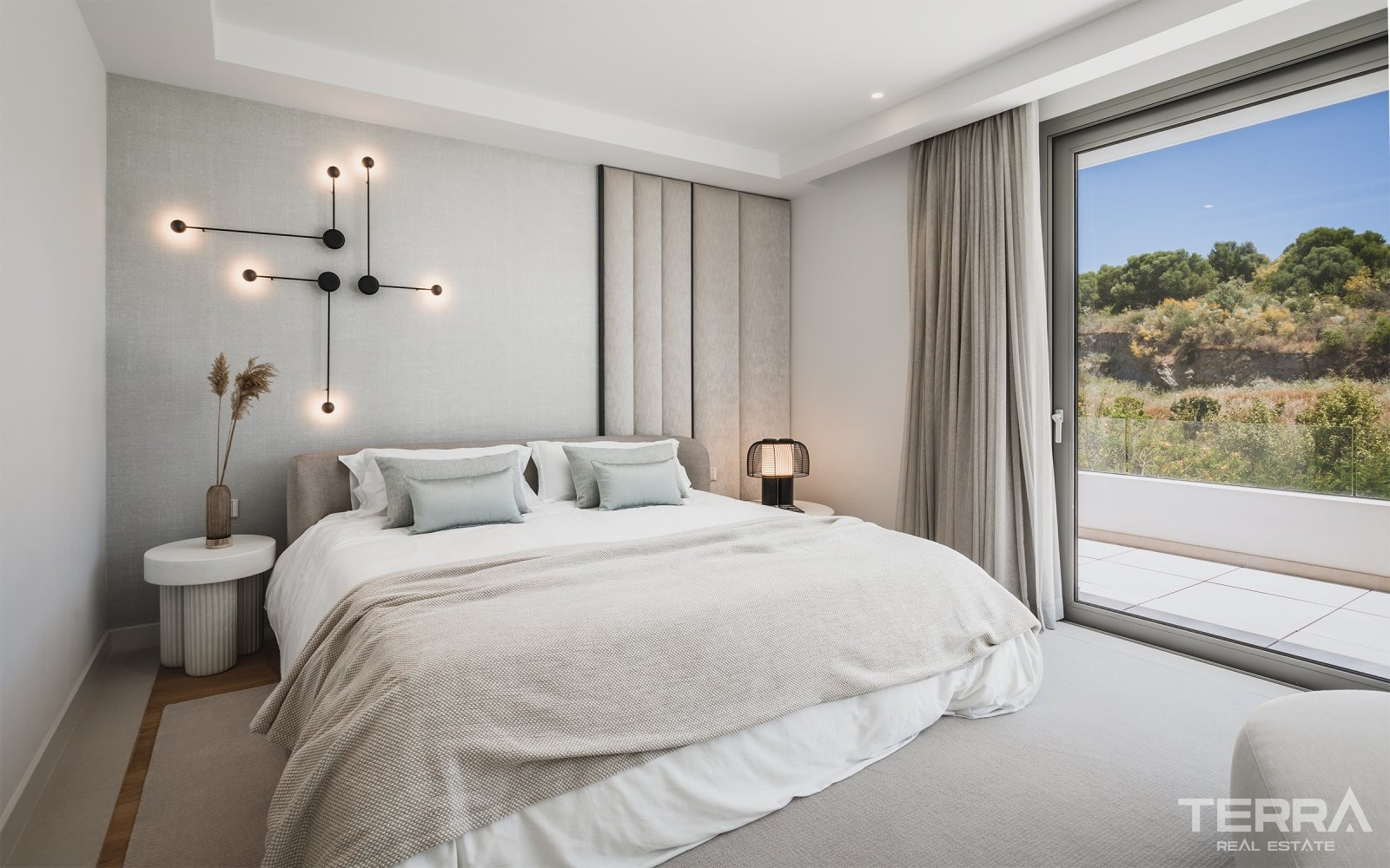 Golf Villas for Sale in Estepona, Málaga, Costa del Sol - 112305