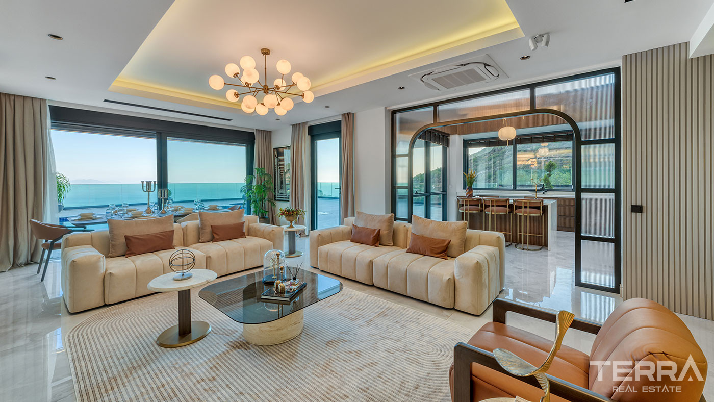 Sea View Villa for Sale in Tepe, Alanya, Turkey - 112987