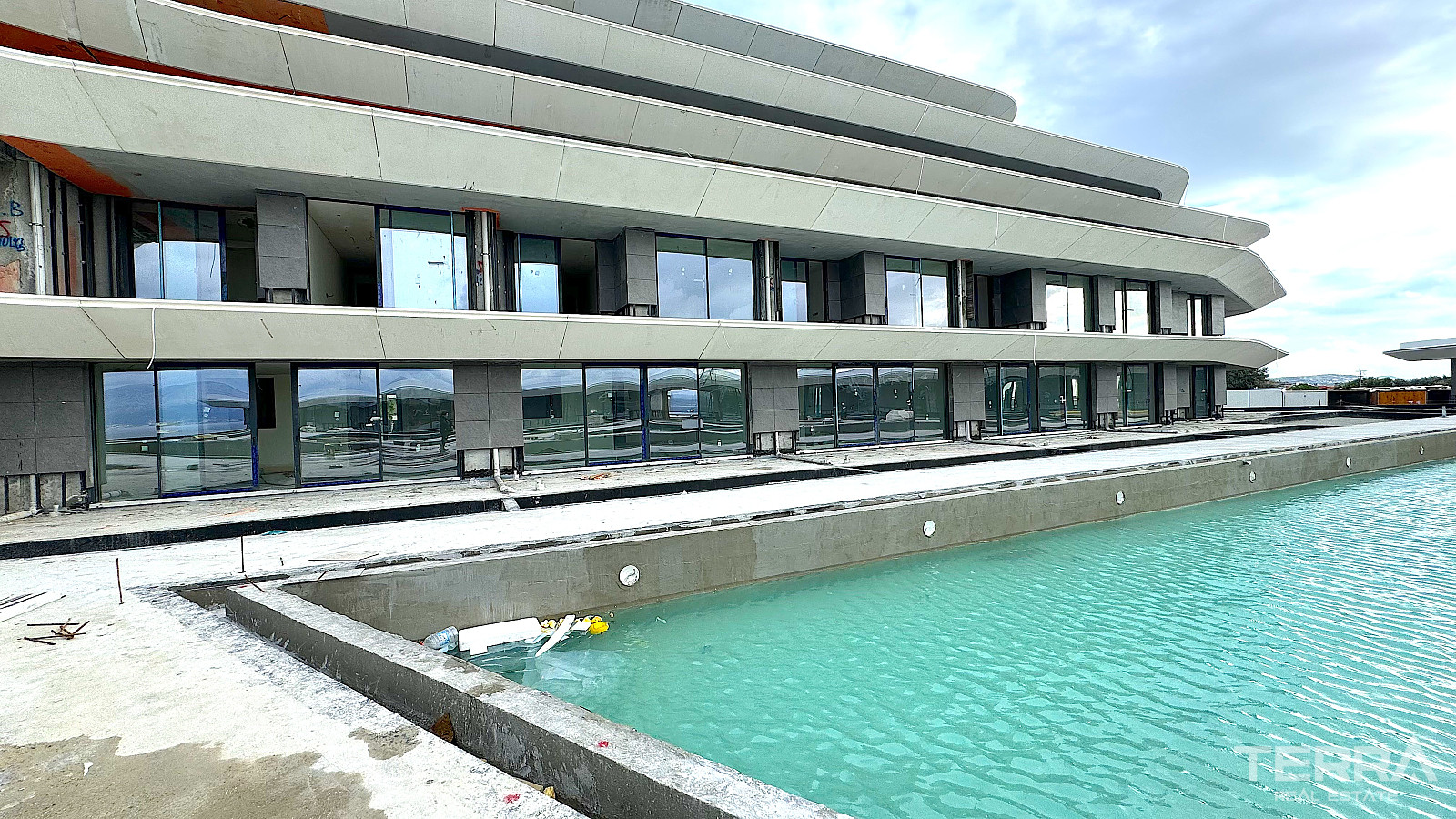 Havsnära lägenheter till salu i Çeşme, İzmir, Turkiet - 113566