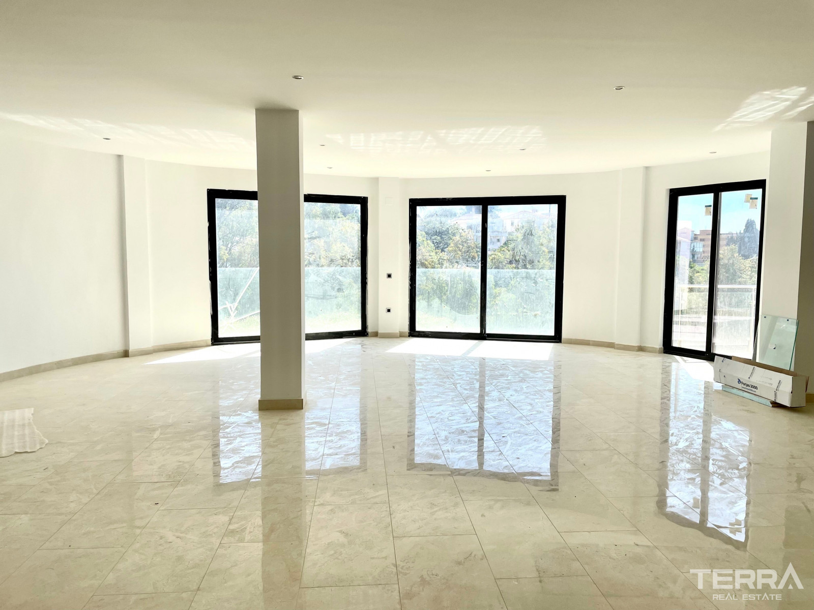 Villas with Sea View for Sale in Torremuelle, Benalmádena, Spain - 113729