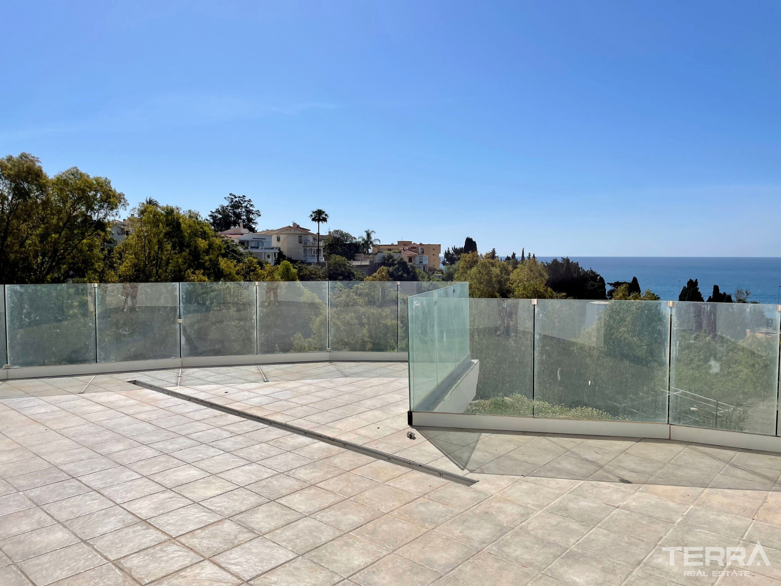 Villas with Sea View for Sale in Torremuelle, Benalmádena, Spain - 113751