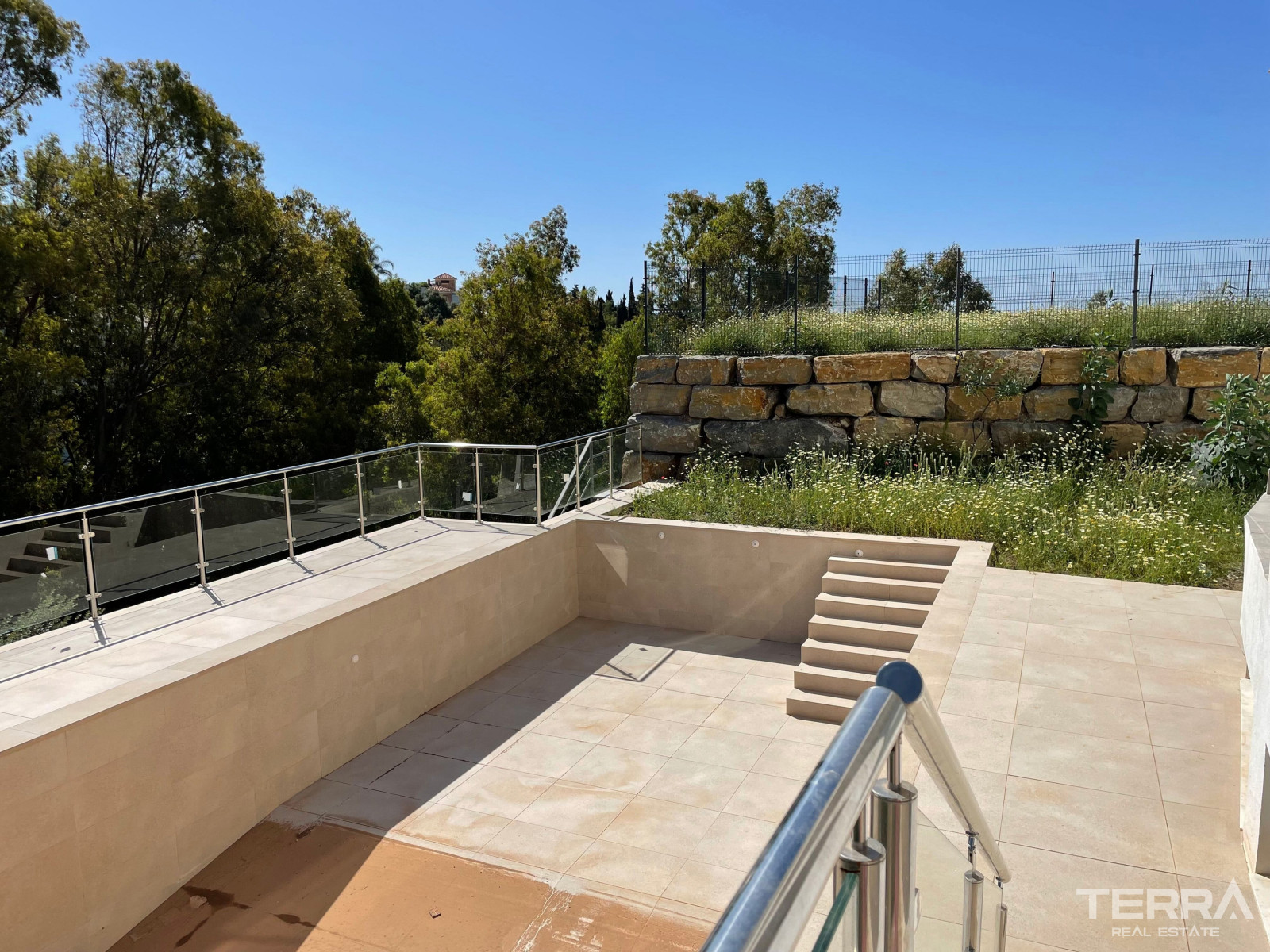 Villas with Sea View for Sale in Torremuelle, Benalmádena, Spain - 113768