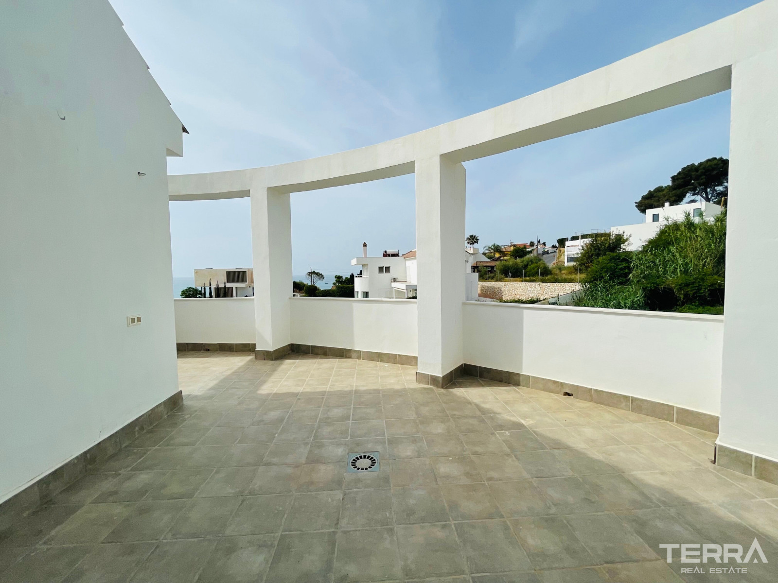 Villas with Sea View for Sale in Torremuelle, Benalmádena, Spain - 113775