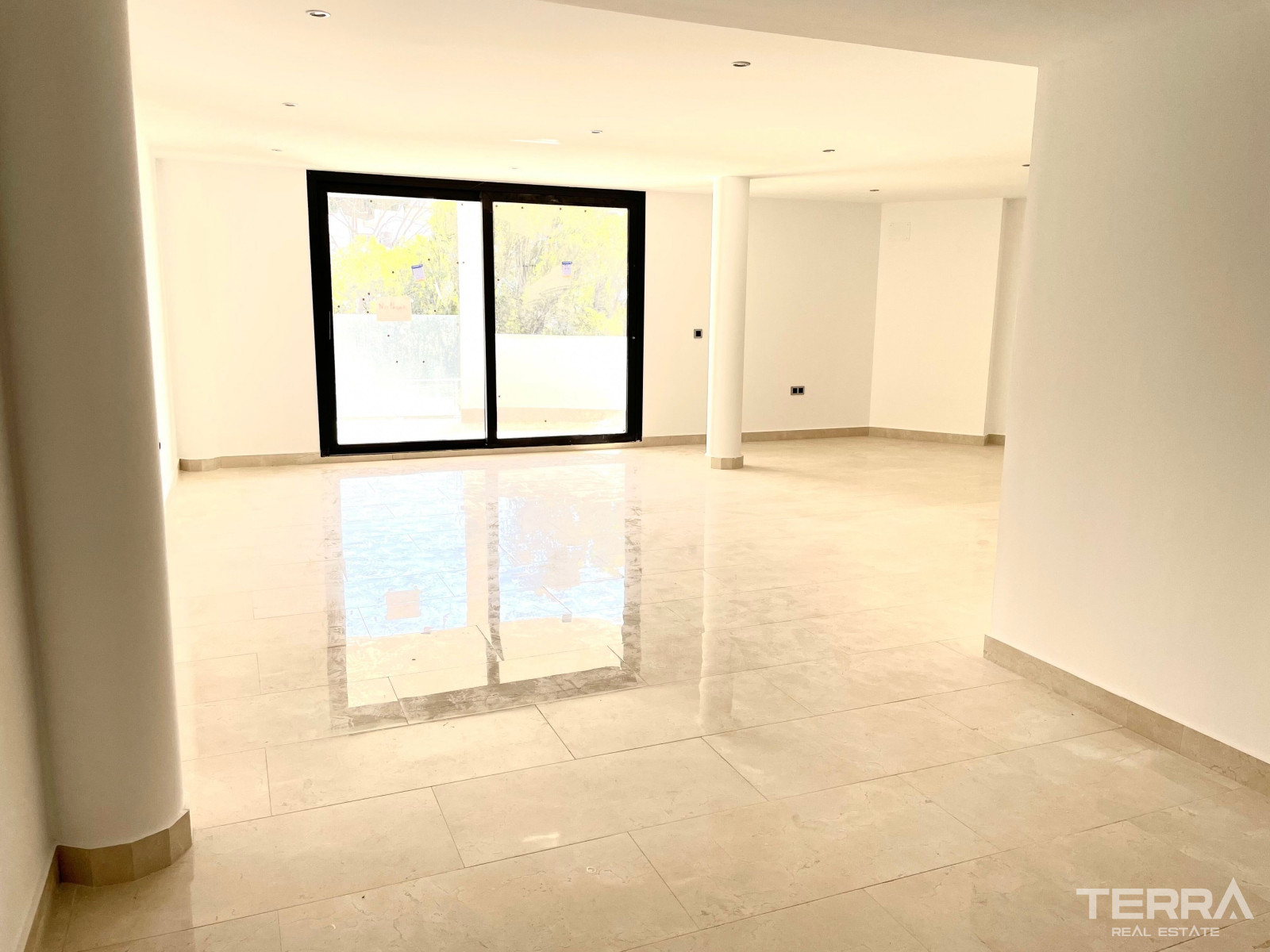 Villas with Sea View for Sale in Torremuelle, Benalmádena, Spain - 113783