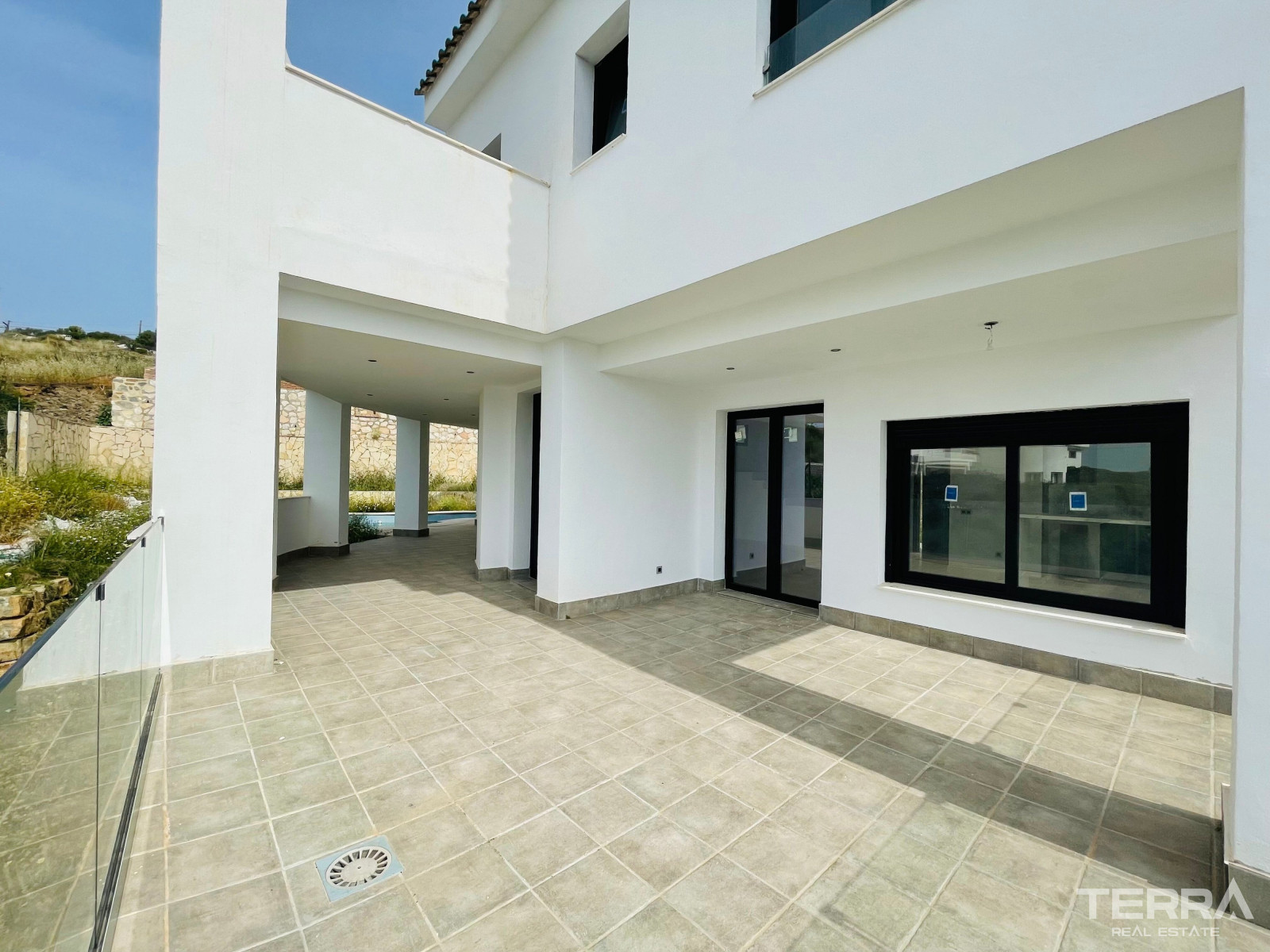 Villas with Sea View for Sale in Torremuelle, Benalmádena, Spain - 113784