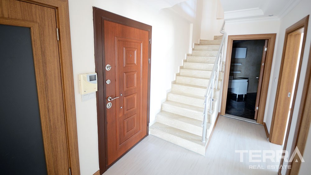 Large penthouse apartments in Alanya City with castle and sea view - 6271