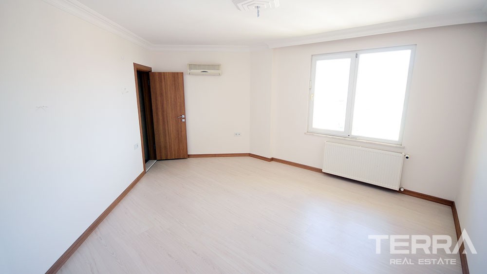 Large penthouse apartments in Alanya City with castle and sea view - 6274
