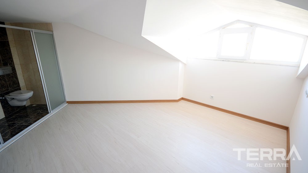 Large penthouse apartments in Alanya City with castle and sea view - 6275