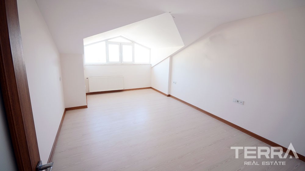 Large penthouse apartments in Alanya City with castle and sea view - 6278