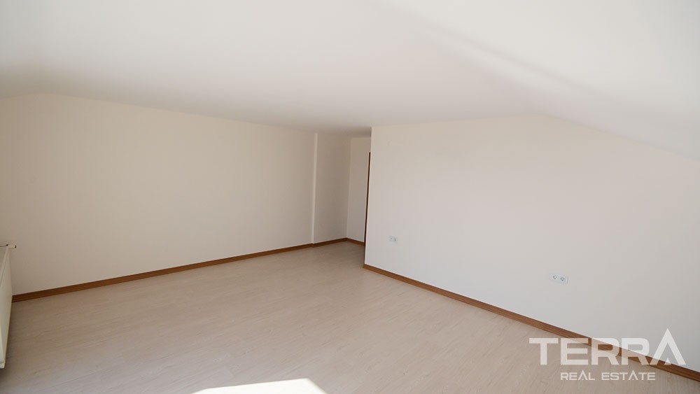 Large penthouse apartments in Alanya City with castle and sea view - 6282