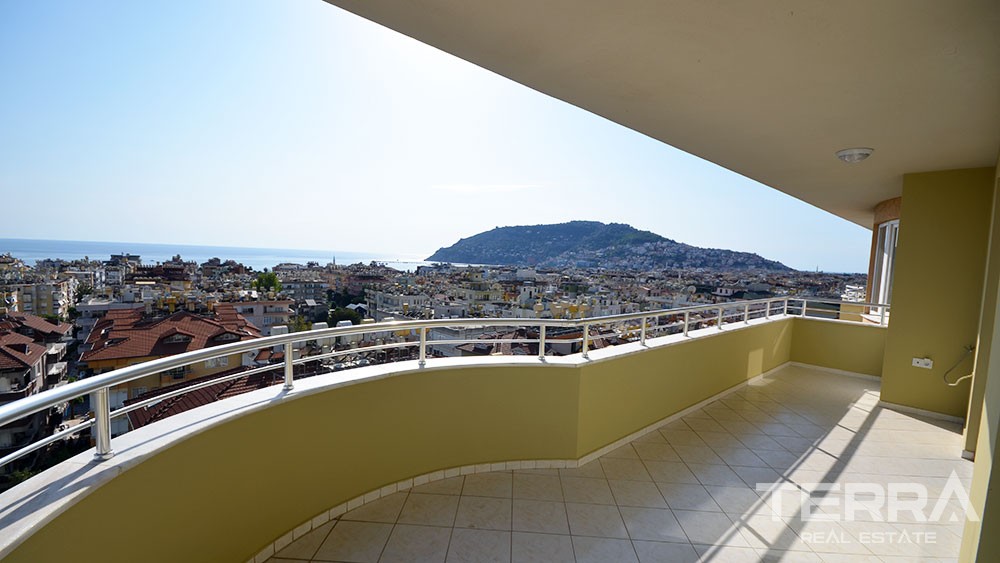 Large penthouse apartments in Alanya City with castle and sea view - 6283