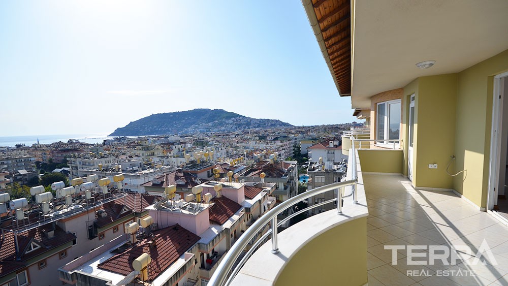 Large penthouse apartments in Alanya City with castle and sea view - 6286