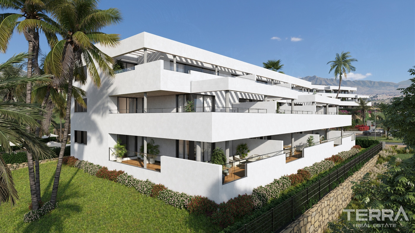 Apartments with Sea View for Sale in Málaga, Casares Costa, Spain - 114273