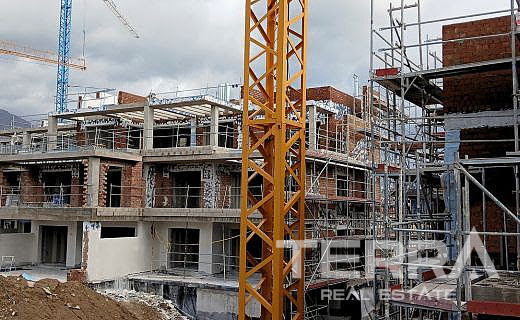 Sea View Apartments for Sale in La Gaspara, Estepona, Málaga, Spain - 114495
