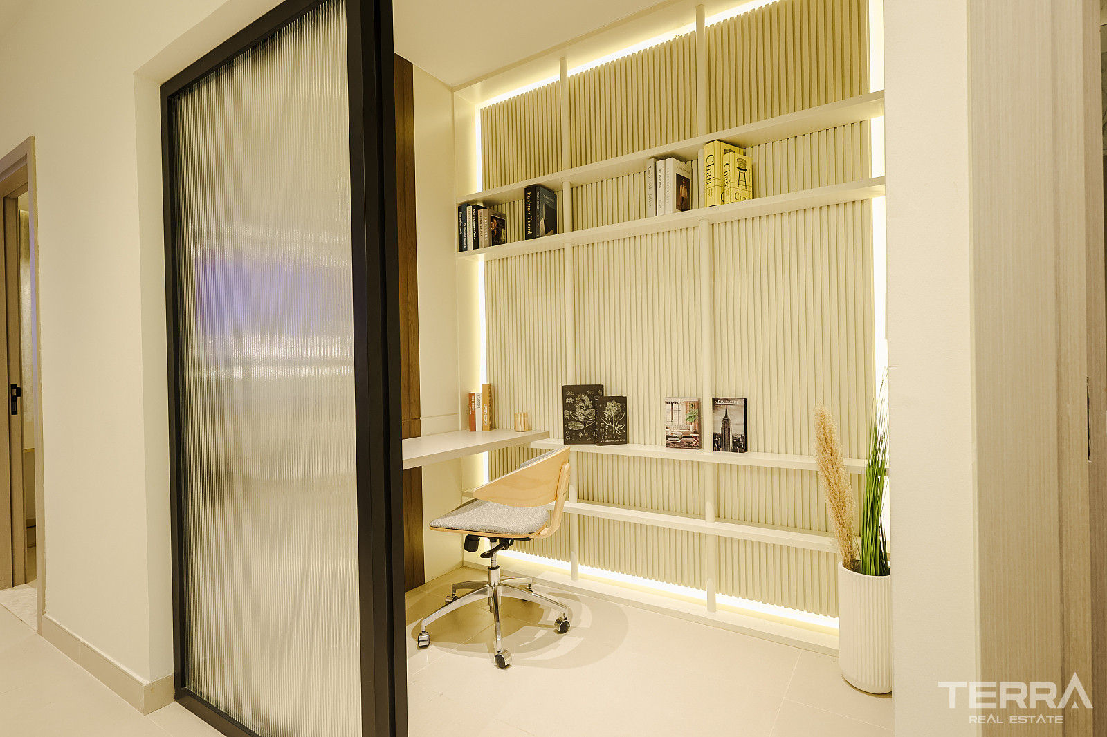 City View Apartments for Sale in Dubai, Jumeirah Village Circle - 115157
