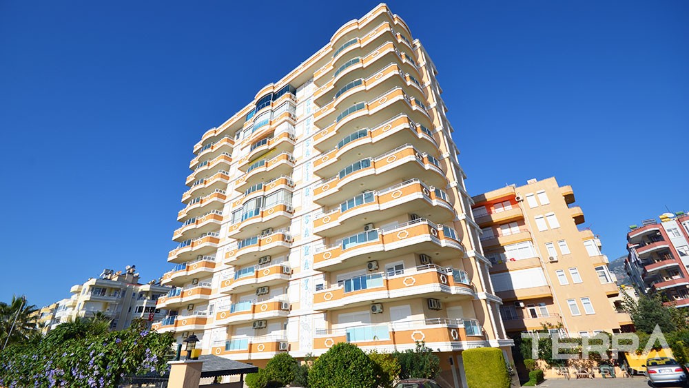 Beachfront apartment for sale in Mahmutlar, Alanya - 6476