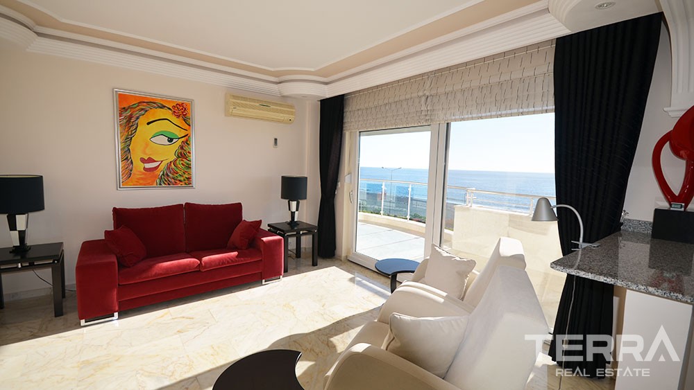 Beachfront apartment for sale in Mahmutlar, Alanya - 6488
