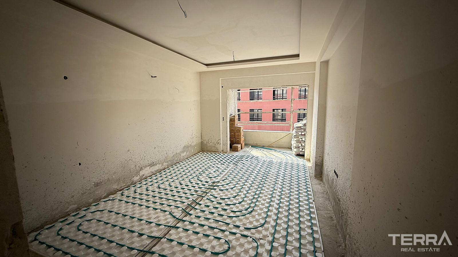 Central Apartments for Sale in Kuşadası, Aydın, Turkey - 115454