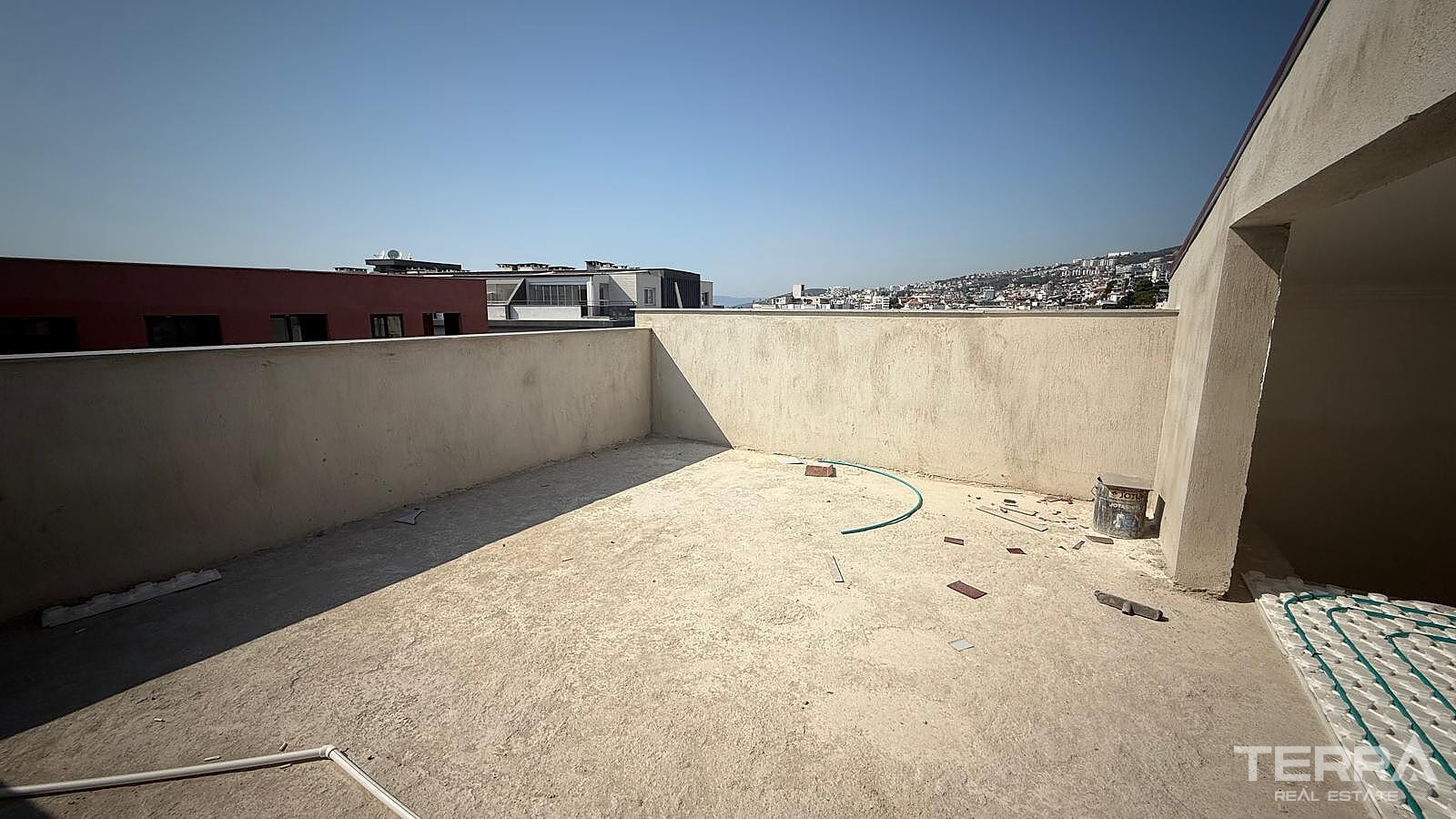 Central Apartments for Sale in Kuşadası, Aydın, Turkey - 115458