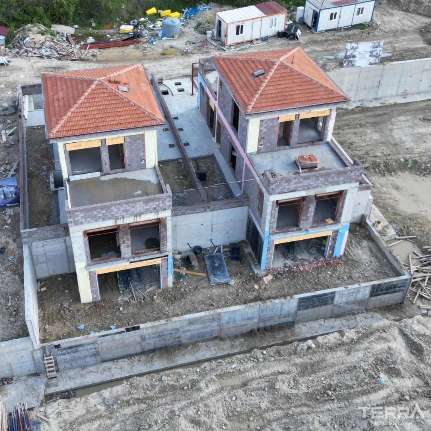 Villas with Private Pools for Sale in Kuşadası, Aydın, Turkey - 115474