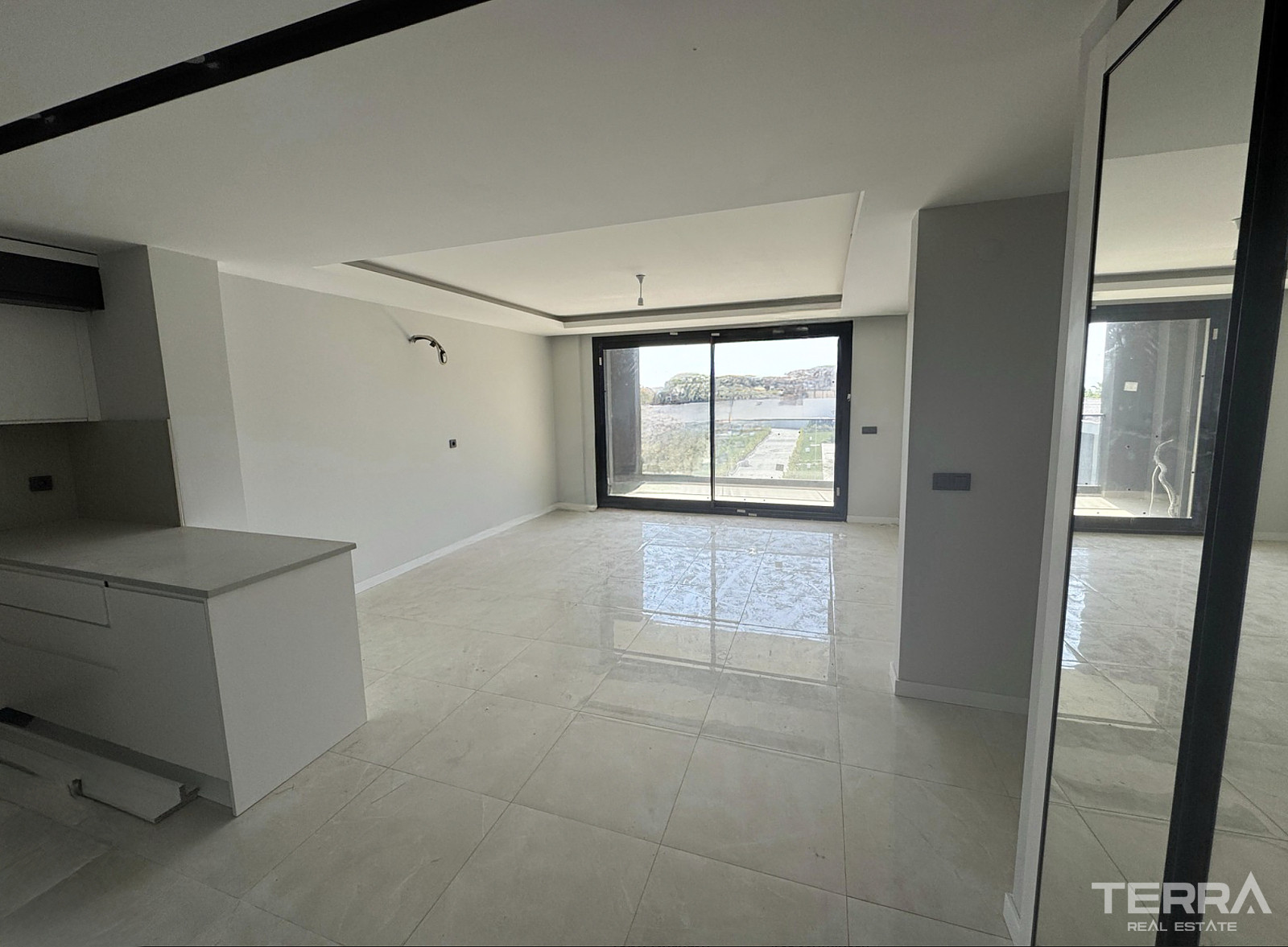 Apartments for Sale in Kuşadası, Aydın, Turkey - 115485