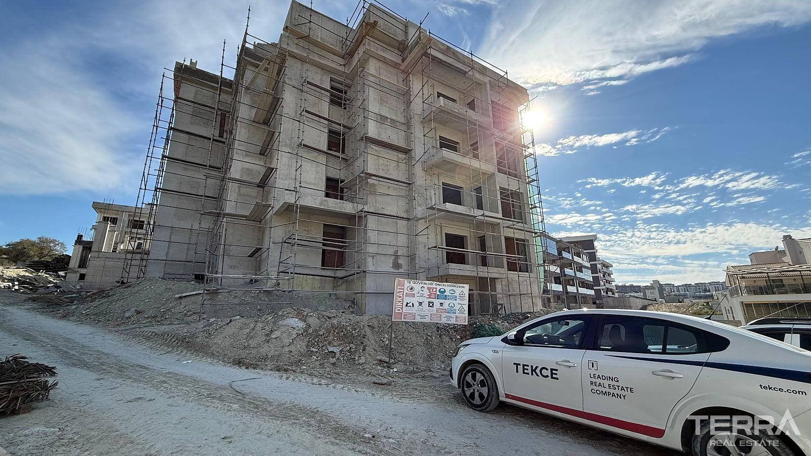 Apartments for Sale in Kuşadası, Aydın, Turkey - 115534