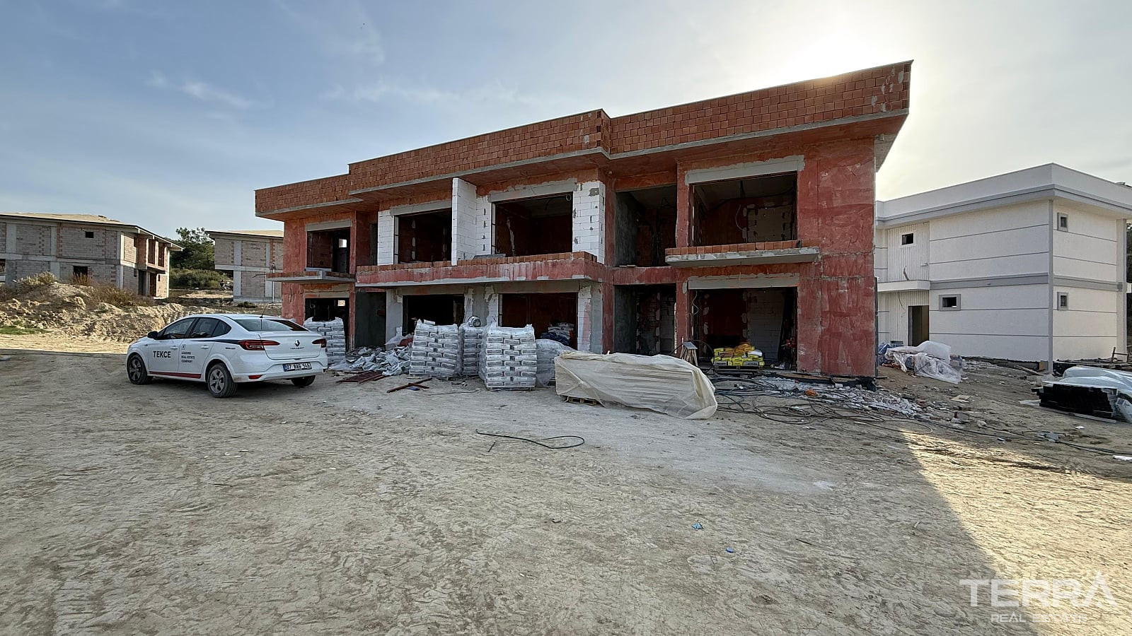 Aydın, Kuşadası'nda Özel Havuzlu Plaja Yakın Müstakil Villalar - 115564