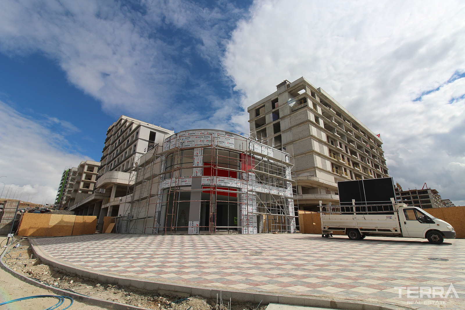 Ankara, Sincan'da, Kapalı Havuzlu Lüks Sitede Satılık Sıfır Daireler - 116063