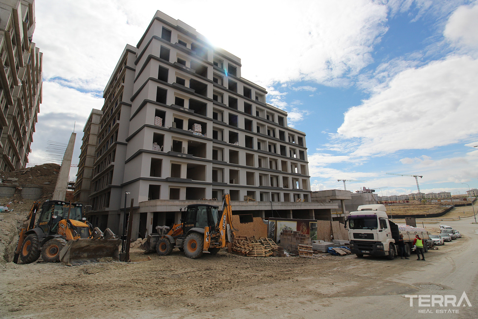 Ankara, Sincan'da, Kapalı Havuzlu Lüks Sitede Satılık Sıfır Daireler - 116065