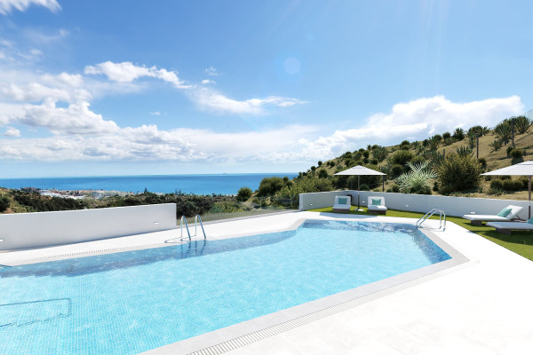 Sea View Apartments for Sale in Rincón de la Victoria, Costa del Sol