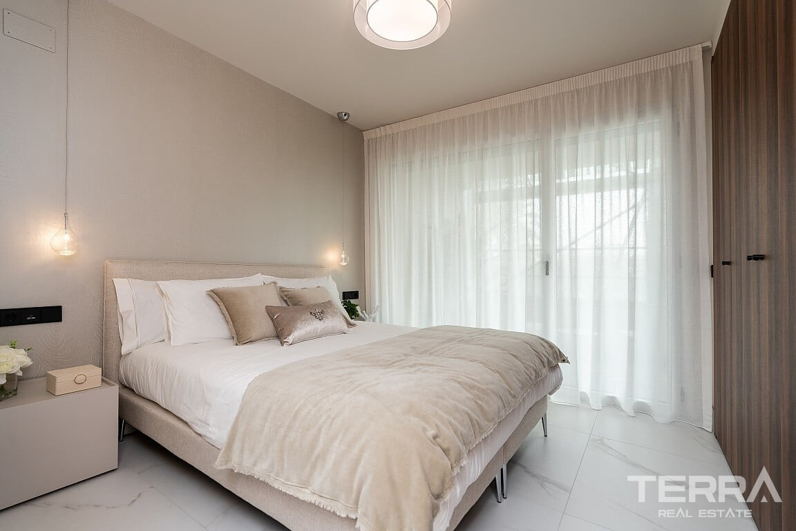 Apartments Near The Beach for Sale in Marbella, Costa del Sol - 116920