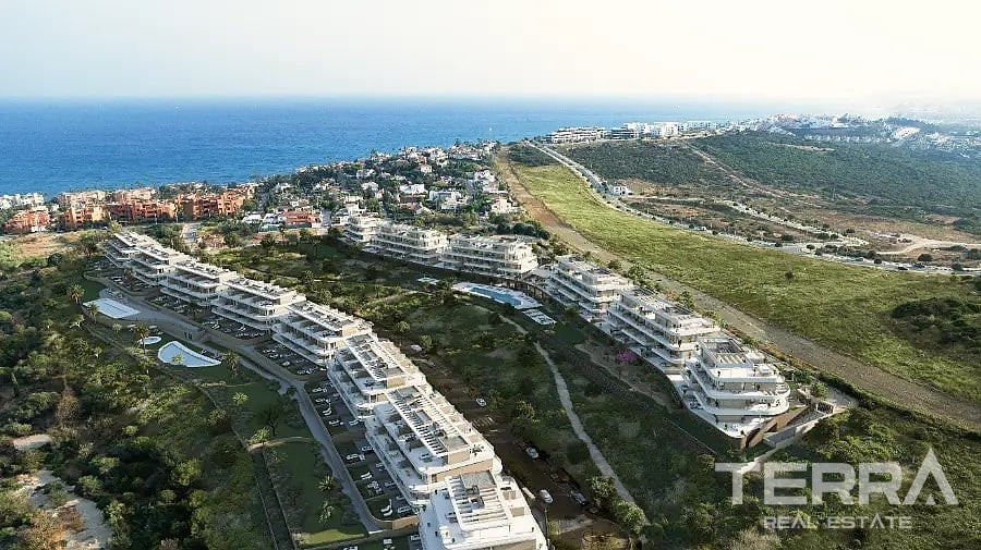 Sea View Apartments for Sale in Estepona, Costa del Sol - 117771