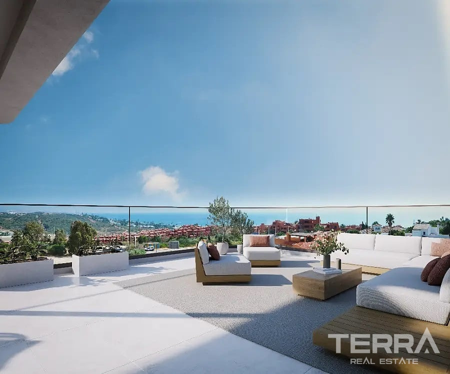 Sea View Apartments for Sale in Estepona, Costa del Sol - 117772
