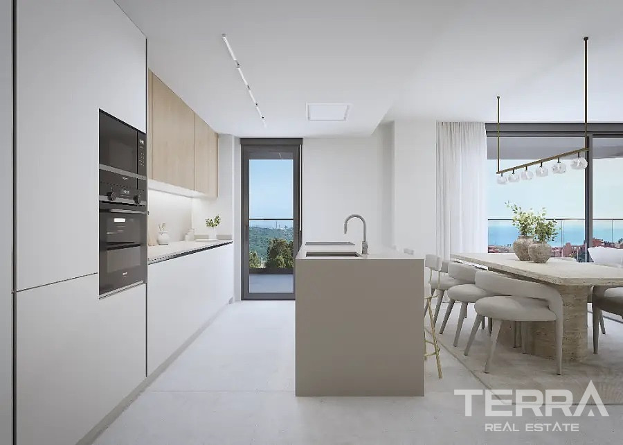 Sea View Apartments for Sale in Estepona, Costa del Sol - 117778