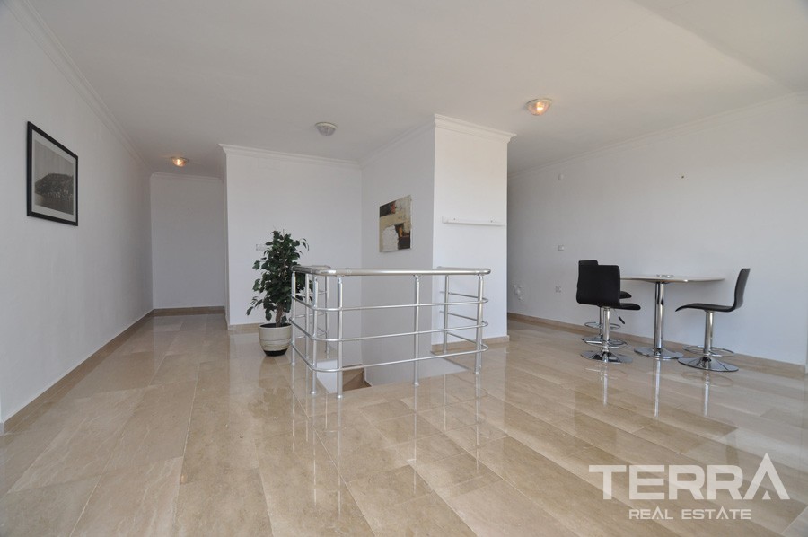 Good sized penthouse in Tosmur, Alanya - 6721