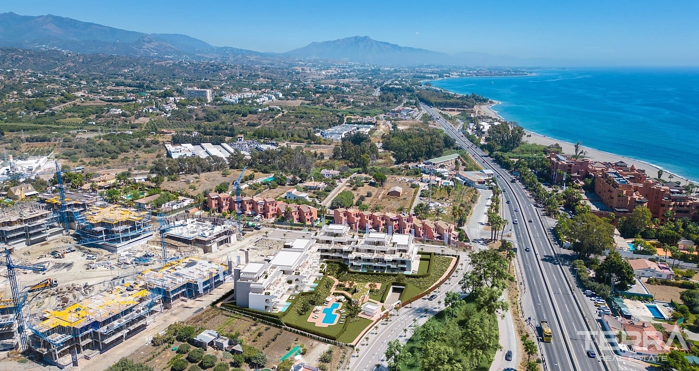 Sea View Apartments for Sale in Estepona, Costa del Sol - 118285