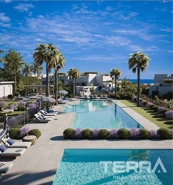 Apartments for Sale in Casares, Costa del Sol - 118486