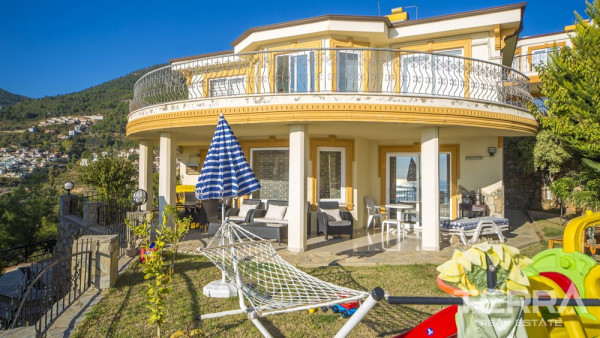 Luxus-Villa zum Verkauf in Bektas, Alanya