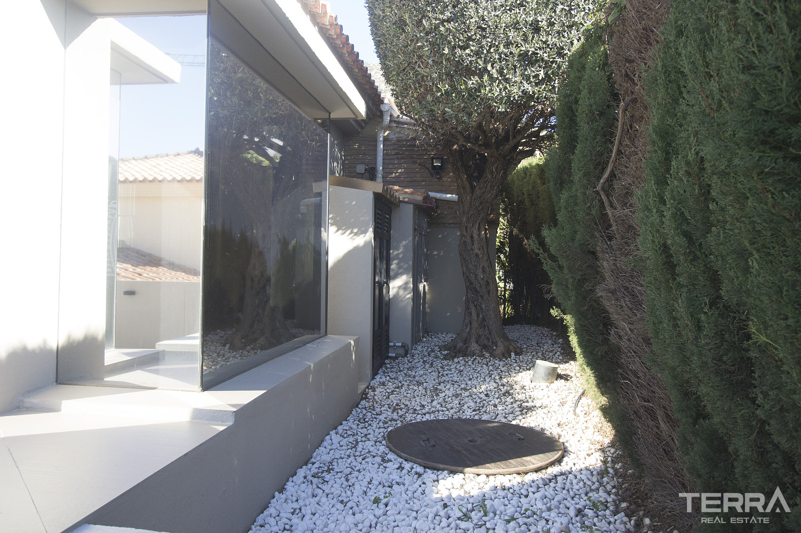 Villa for Sale in Benalmádena, Costa del Sol, Spain - 119653
