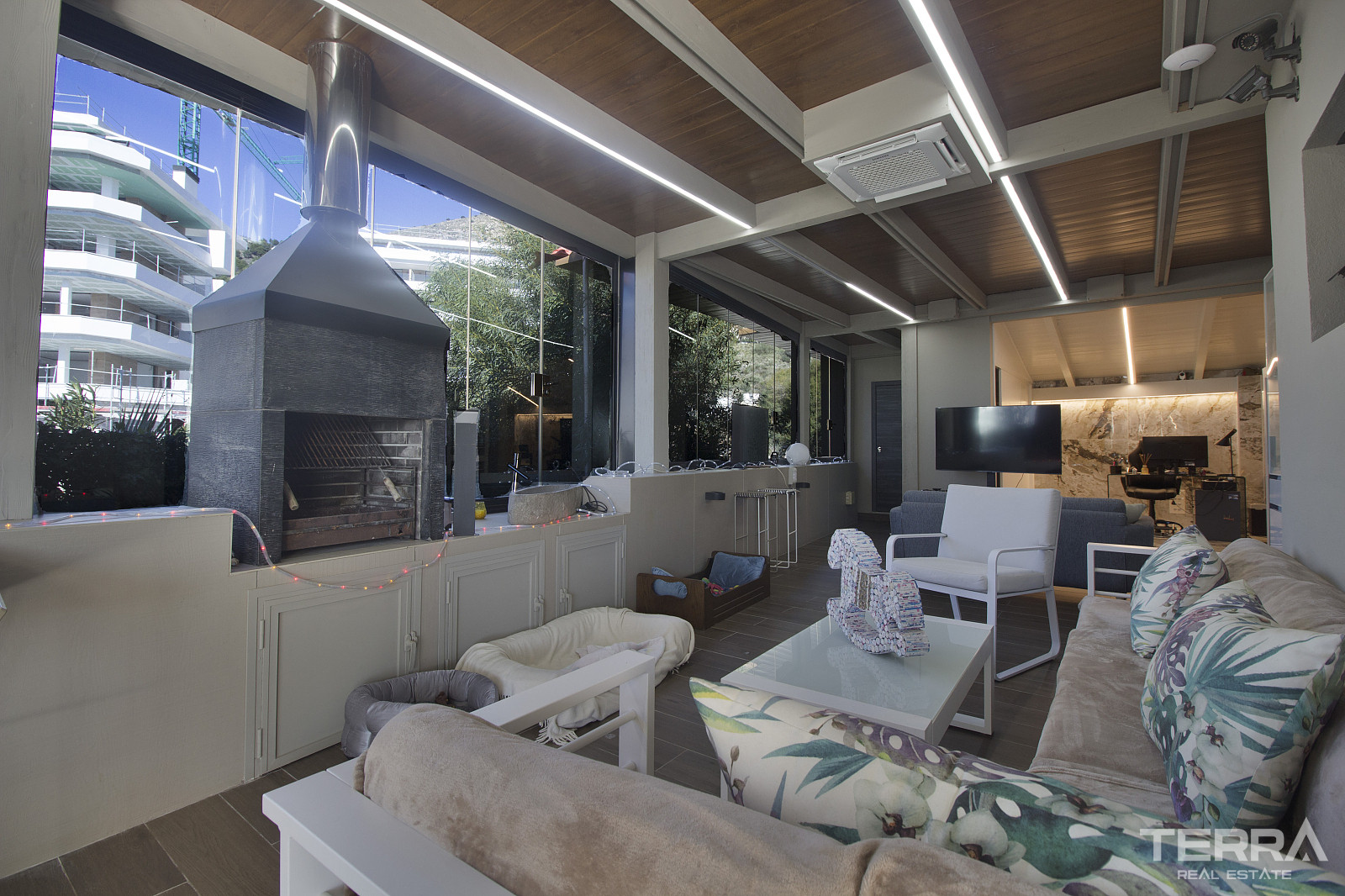 Villa for Sale in Benalmádena, Costa del Sol, Spain - 119657